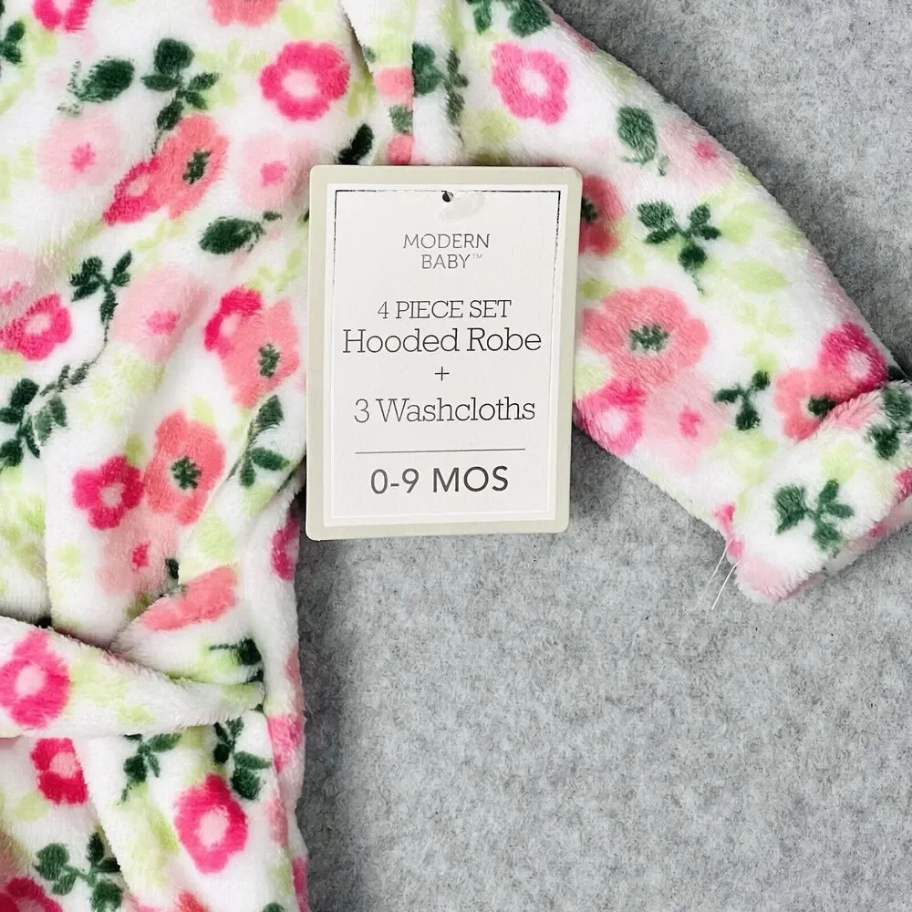 Modern Baby Bathrobe Infant 0-9 Months Pink Floral Plush Hooded Robe NWT